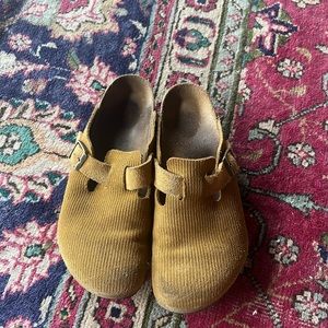 Used - suede mustard Birkenstock size 43